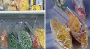 Petits pois frais non écossés,lardons fumés,oignon,laitue,beurre,sucre,sel,poivre. Les Astuces Pour Congeler Les Legumes Du Potager