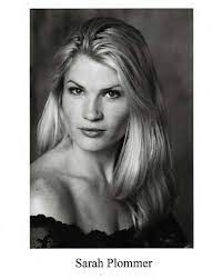 She has been married to nathan perrott since december 15, 2006. 16 Amazing Photos Of Sarah Plommer Nayra Gallery