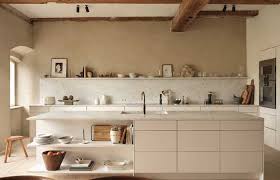 Decoracion de cocinas con colores modernos. Decoracion Cocinas Estos Colores Son Perfectos Para Dar Vida Y Personalidad A Tu Cocina Foto 1