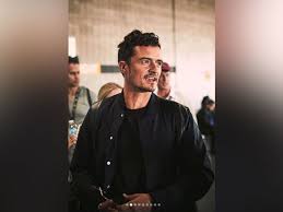 Following his role as legolas, he took on parts in films such as troy, kingdom of heaven and elizabethtown. Orlando Bloom Thinks He S Too Old To Play Legolas In Lord Of The Rings