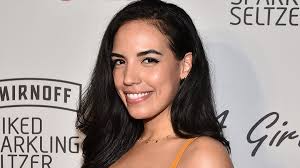 What Danielle Olivera From Summer House Really Does For A Living