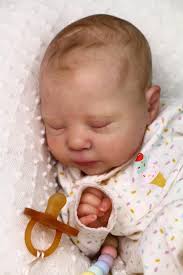 Mini sneak peek of this adorable cutie! "Luciano" by Cassie Ann Brace v2.  She is a custom and also sold. ♥