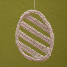 Dem frühling in verbindung gebracht, so unter anderem hennen und enten. Weisse Osterdeko Basteln Mit Kindern Muttis Nahkastchen