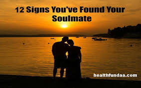 It's almost by chance that you fall on each other. 12 Soulmate Signs How To Know When You Ve Met The Love Of Your Life Health Fundaa