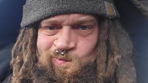 Fundraiser by Aaron Williscroft : ::UPDATE:: Asking for help is hard.