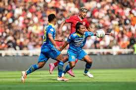 Tim maung bandung siap tempur. Prediksi Persib Vs Persija Misi Perbaiki Posisi Di Tabel Klasemen Halaman All Kompas Com