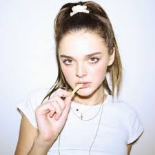 Charlotte Lawrence Net Worth