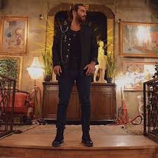 Can Yaman Resimleri Can Yaman Tumblr Erkenci Kus Can Divit Sayfa 6 Forumtutkusu Com Forum Tutkun Hombres Turcos Chicos Guapos Famosos Galerias De Fotos