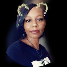 Ebony Golden's Instagram, Twitter & Facebook