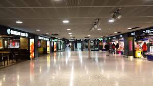 The fact that so many shopping centre cases were reported in such close duration is worrying for many. Shopping Malls In Klang Valley Are Slowly Dying Here Are The Signs World Of Buzz