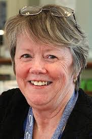 Ann Quirk's Instagram, Twitter & Facebook