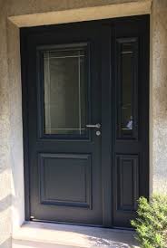 Des portes de garages sécurisées et performantes au design moderne et coordonnées avec votre porte d'entrée ou votre portail. Porte D Entree Bel M Yvelines 78 Essonne 91 Ou 92