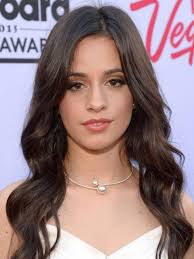 I'm just thinking about the time i met camila in 2018 and she told me she could feel my heartbeat when she hugged me. Camila Cabello Grosse Gewicht Masse Alter Biographie Wiki