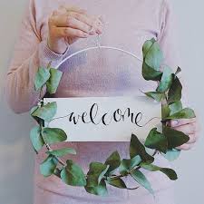 Eukalyptus Kranz Mit Lettering Weihnachtsdeko Adventsdekoration Turkranz Eucalyptus Wreath Advent Decorations Wreaths