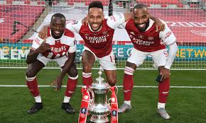 Arsenal pair Alexandre Lacazette and Nicolas Pepe are slammed by Rio  Ferdinand | Daily Mail Online