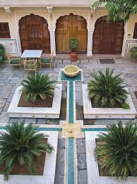 Palace Samode Haveli Jaipur Rajasthan India In 2020 Indian Garden Indian Interiors India Decor