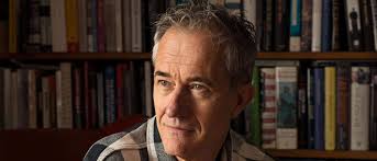 Na tien jaar pendelen tussen twee werelddelen is Geoff Dyer thuis in  Londen: “Ik blijf zwerven, alleen het vertrekpunt wordt eenduidiger”