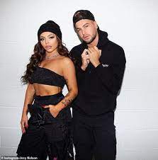 Jesy nelson from little mix confirmed in a statement she was taking an 'extended break' from the band just after they dropped their sixth album, 'confetti'. Jesy Nelson Sparks Engagement Rumours With Beau Chris Hughes As She Calls Him Her Future Husband Daily Mail Online