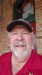 Evan Pingel opening things up in The Room!!