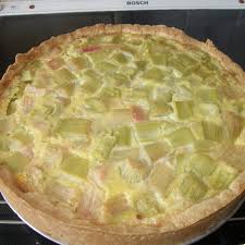 Saftiger Rhabarber Schmandkuchen M Orig Rezept Schmandkuchen Kuchen Lebensmittel Essen