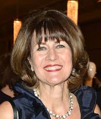 File:Julia Bass at the CFC Gala 2013 Celebrating A Quarter Century of  Creativity (8454476590).jpg