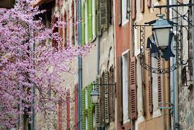 Il est possible de trouver des offres à partir de 10€. Spain And France Road Trip Barcelona Carcassonne Verdon Gorge Aix En Provence Lyon More 16 Days Kimkim