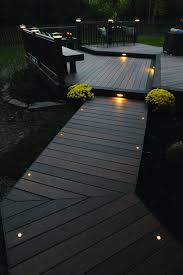Deck Path Lighting Em 2020 Luminarias Externas Projeto De Deque Design De Jardim