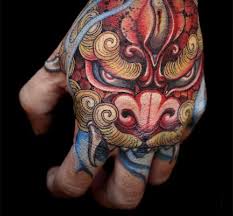 Japanese Tattoos Traditional Japanese Tattoos Japanese Tattoo On Hand Hand Tattoos For Guys Foo Dog Tattoo Japanese Hand Tattoos