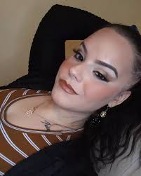 Melissa Lee vega (@glimmermuah) • Instagram photos and videos