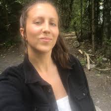 Ashley Robb's Instagram, Twitter & Facebook