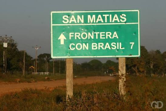 Brasileiros atravessam a fronteira em busca de vacina na Bol&iacute;via | Gazeta Digital