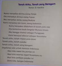 Pada gurindam terdiri dari dua baris pada tiap baitnya dengan jumlah kata per baris sekitar 10 kata saja. Ciri Ciri Puisi Brainly