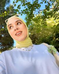 جمالُكِ يُلفِت العُيون و عينيكِ تُلفِت القُلوب🤍 #fyp #جمال #شتاء