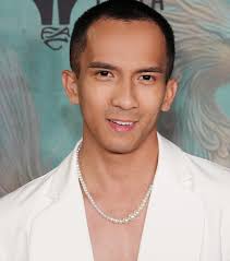 Once a dreamer, always a dreamer. Today, I am an American 🇺🇸 Lord Jesus,  thank you for this wonderful blessing! To my Parents, you truly are my  heroes. Your sacrifices for me