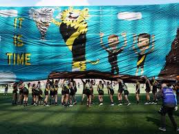 And then there's the club mentality of shaun grigg, who decided that his injuries were unlikely to let him recover in time to play finals, and gave up his spot on the list so that richmond could activate pickett as a rookie. N4 61cu Dnz5km