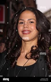 Lenora Benjamin's Instagram, Twitter & Facebook