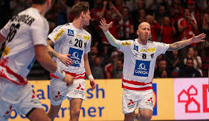 Handball handball jerseys handball pants handball shoes handball shorts handballs and accessories goalkeeper and referee. Handball Em Osterreich Gegen Kroatien Als Aussenseiter Mit Breiter Brust