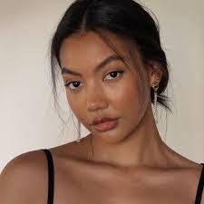 Bobby Hullum's Instagram, Twitter & Facebook