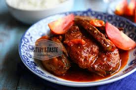 Pada resep kali ini yuk membuat masakan telur ceplok dengan kuah bening dengan beberapa sendok kreasi masakan telur mata sapi ini bisa dijadikan alternatif yang tidak membosankan, apalagi hanya menggunakan bahan bumbu yang sederhana dan. Resep Nyonya Ikan Asam Pedas Dengan Okra Just Try Taste