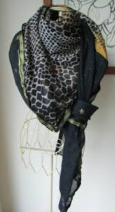 I foulards et chèches pour femmes à petits prix foulards en dentelles ou imprimés, chèches, écharpes? Epingle Sur Foulard Hiver Femme 2019