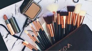 Makeup Tutorials The Best Professional Makeup Brushes For Your Makeup Kit Best Professional Makeup Brushes Makeup Looks Everyday Professional Makeup Brushes