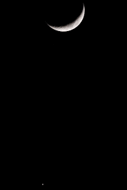 During a waxing gibbous the moon rises in the east in mid. All India Radio News On Twitter In An Astronomical Happening Planet Venus Is Seen Very Near To Crescent Moon In The Sky Over New Delhi Today