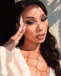 Be at peace not in pieces @mavenbeauty defined palette