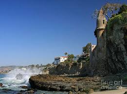 It's easy to imagine an 18th century scalawag guzzling tankards of rum on the sand after burying a chest brimming with gold. Laguna Beach Castle