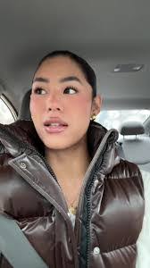 Alexis Noga's Instagram, Twitter & Facebook