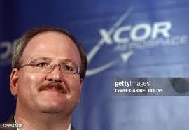 425 Lynx Board Stock Photos, High-Res Pictures, and Images