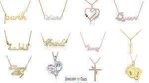 20 Name Locket Designs In Gold For Any Occasion In 2020 Locket Design Locket Gold Locket