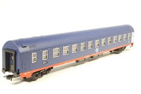 Documentations et aux nombreuses archives sur tous les modèles de train belge, français, italien, espagnol Www Hattons Co Uk Ls Models 5656ls Ln Type Mut3 Sleeper Coach Of The Belgian Sncb Pre Owned Like New
