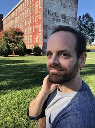 Adam Linden's Instagram, Twitter & Facebook