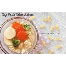 Ada banyak sekali resep bumbu sayur sop yang menggugah selera, mulai yang hanya memakai bahan sayur saja hingga yang mencampurkan daging ayam, daging sapi atau bahkan kambing. Resep Mpasi Sup Pasta Bakso Salmon 12m Kumparan Com